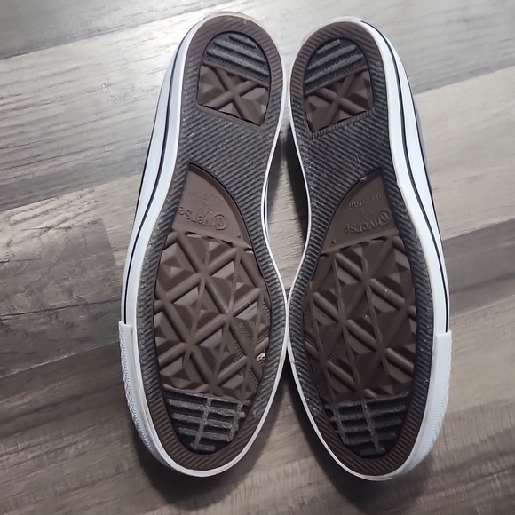 Converse - Picture 5 of 6